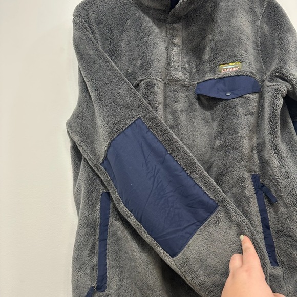 LL Bean Medium Gray Blue Sherpa Popover 1/2 Button Outerwear Fleece Fuzzy - Picture 6 of 13